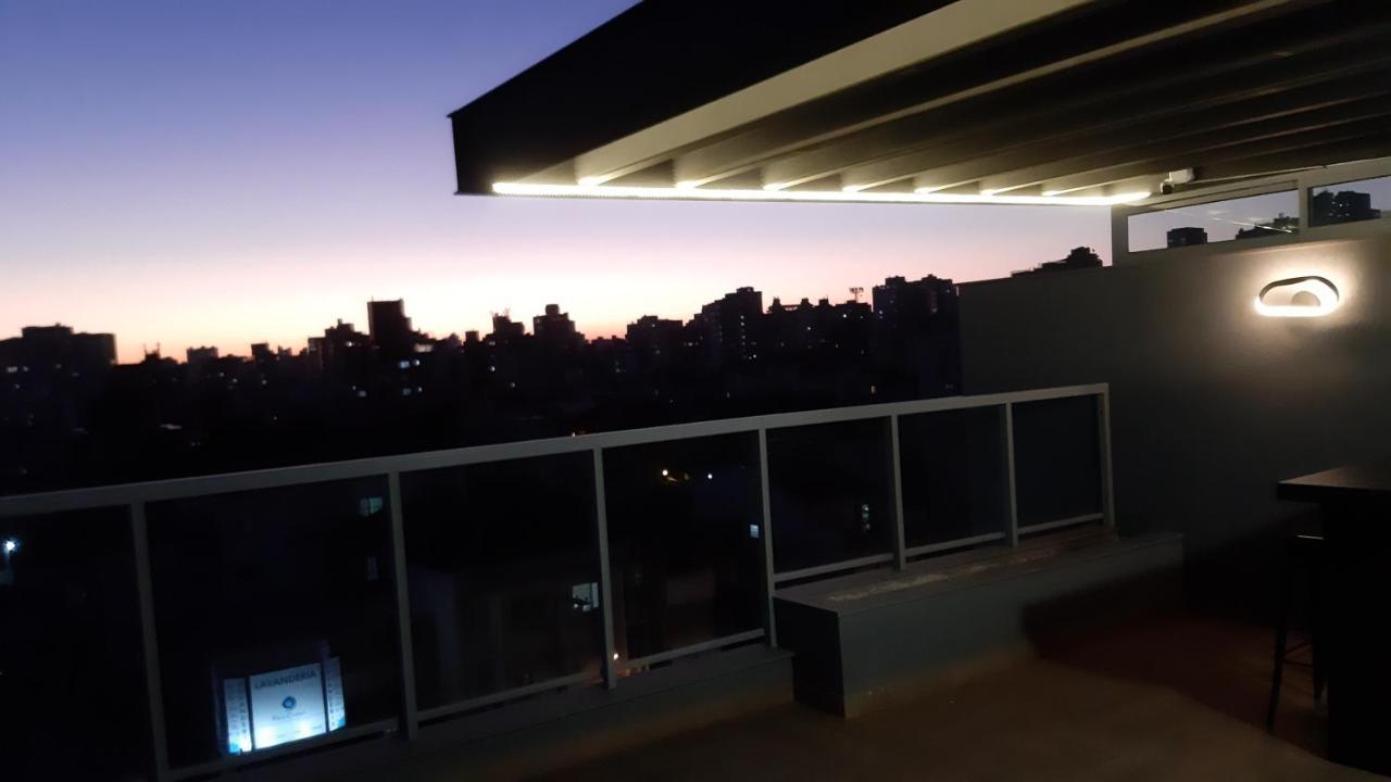 Studio Contemporaneo Em Predio Novo Porto Alegre Zewnętrze zdjęcie